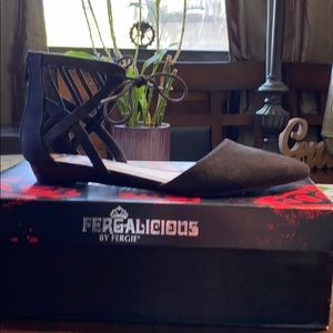 Fergalicious by Fergie! Dressy flats